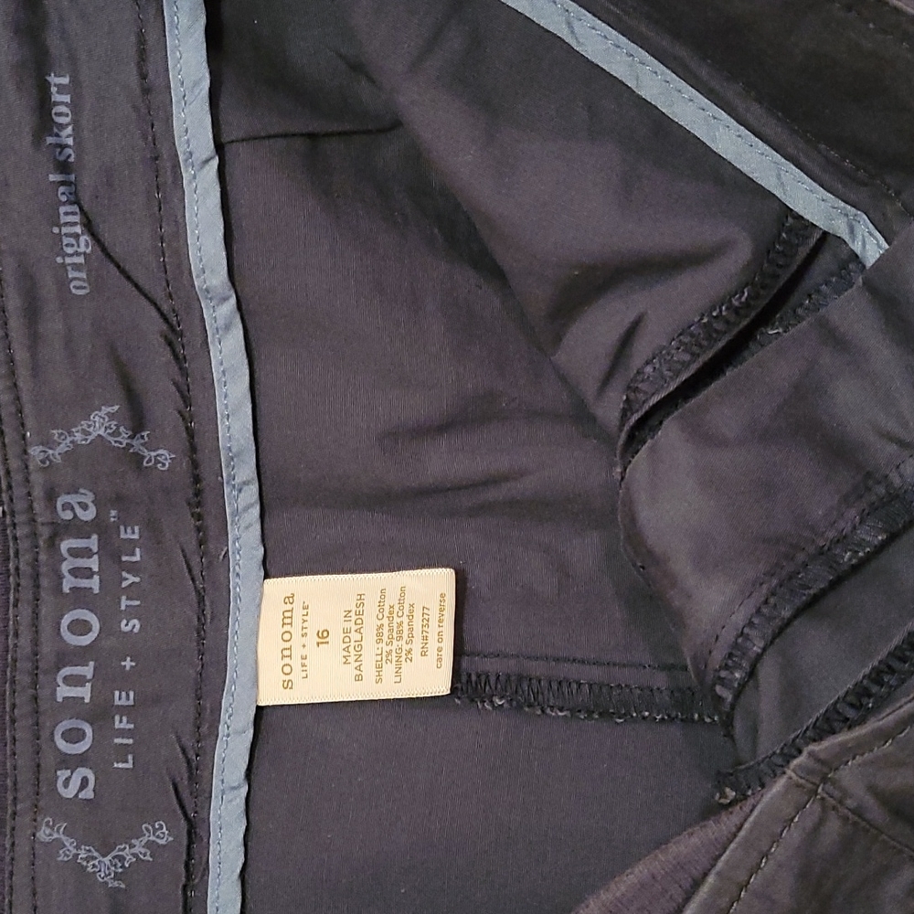 Like New Sonoma Life + Style Charcoal Original Cargo Skort - Picture 9 of 10